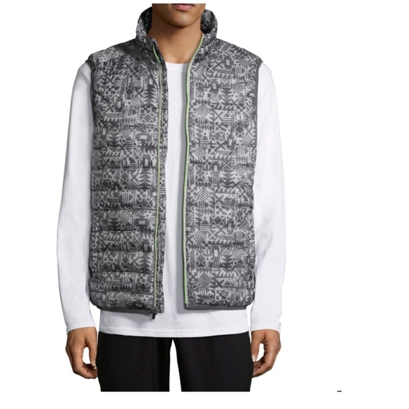 Xersion Men's Puffer Vest Lightweight size S, M NEW - Picture 5 of 5